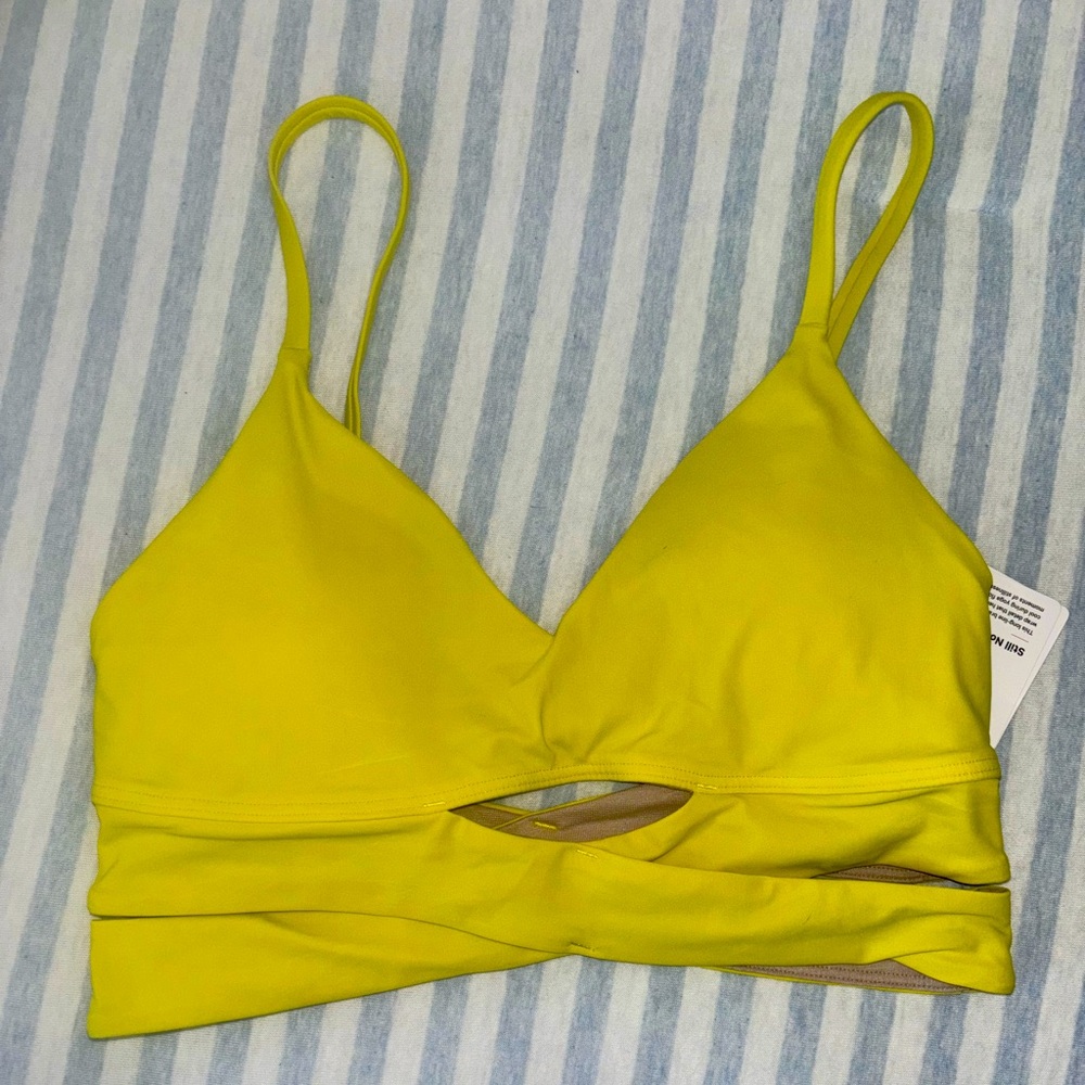 Lululemon Still Now Sports Bra